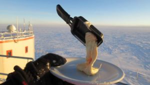 Kochen in der Antarktis: Kälte bringt Essen zum Schweben