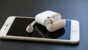 Kabellose Ohrhörer im Vergleich: Apple Airpods siegen bei Stiftung Warentest
